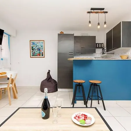 Apartment Pres De La *